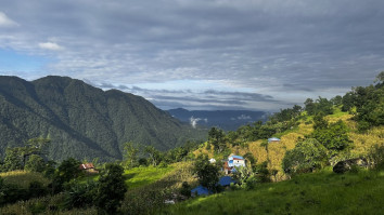 Chisapani Helambu Trek
